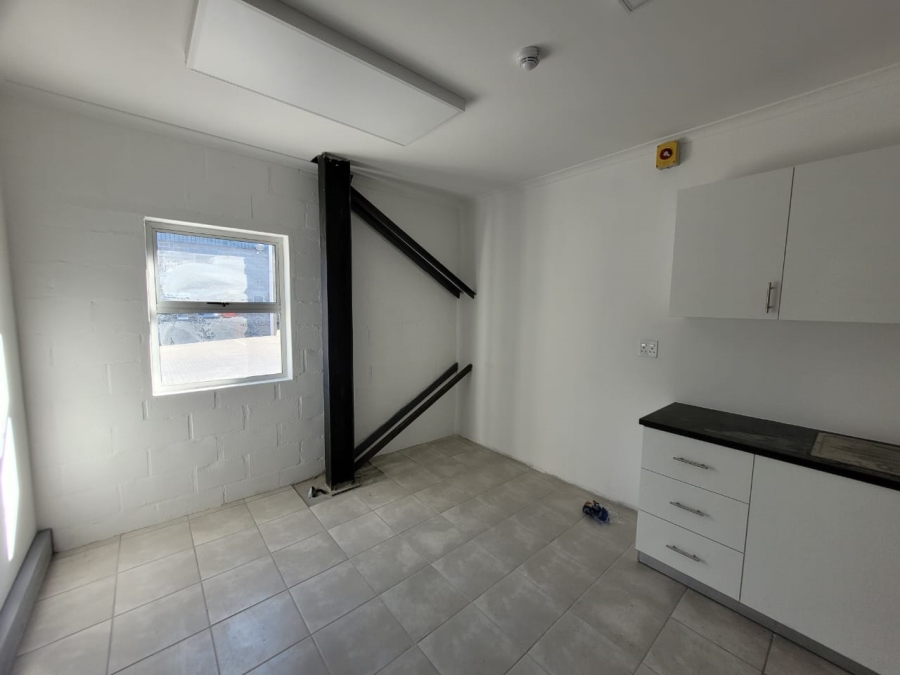 To Let commercial Property for Rent in Epping Industrial Western Cape